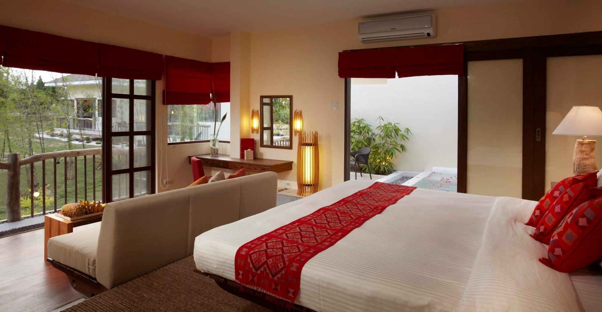 Bluewater Panglao Resort Екстер'єр фото