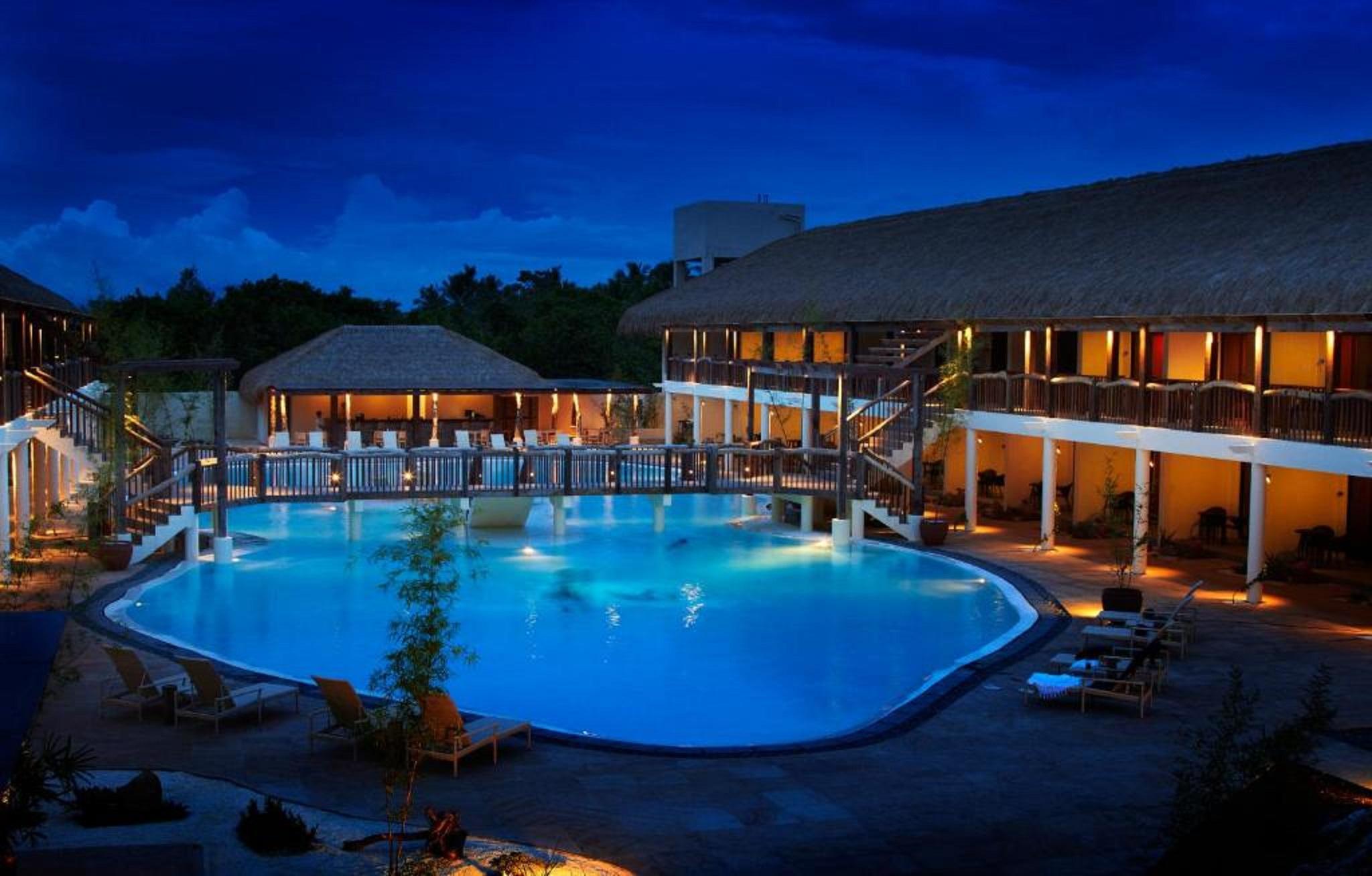 Bluewater Panglao Resort Екстер'єр фото