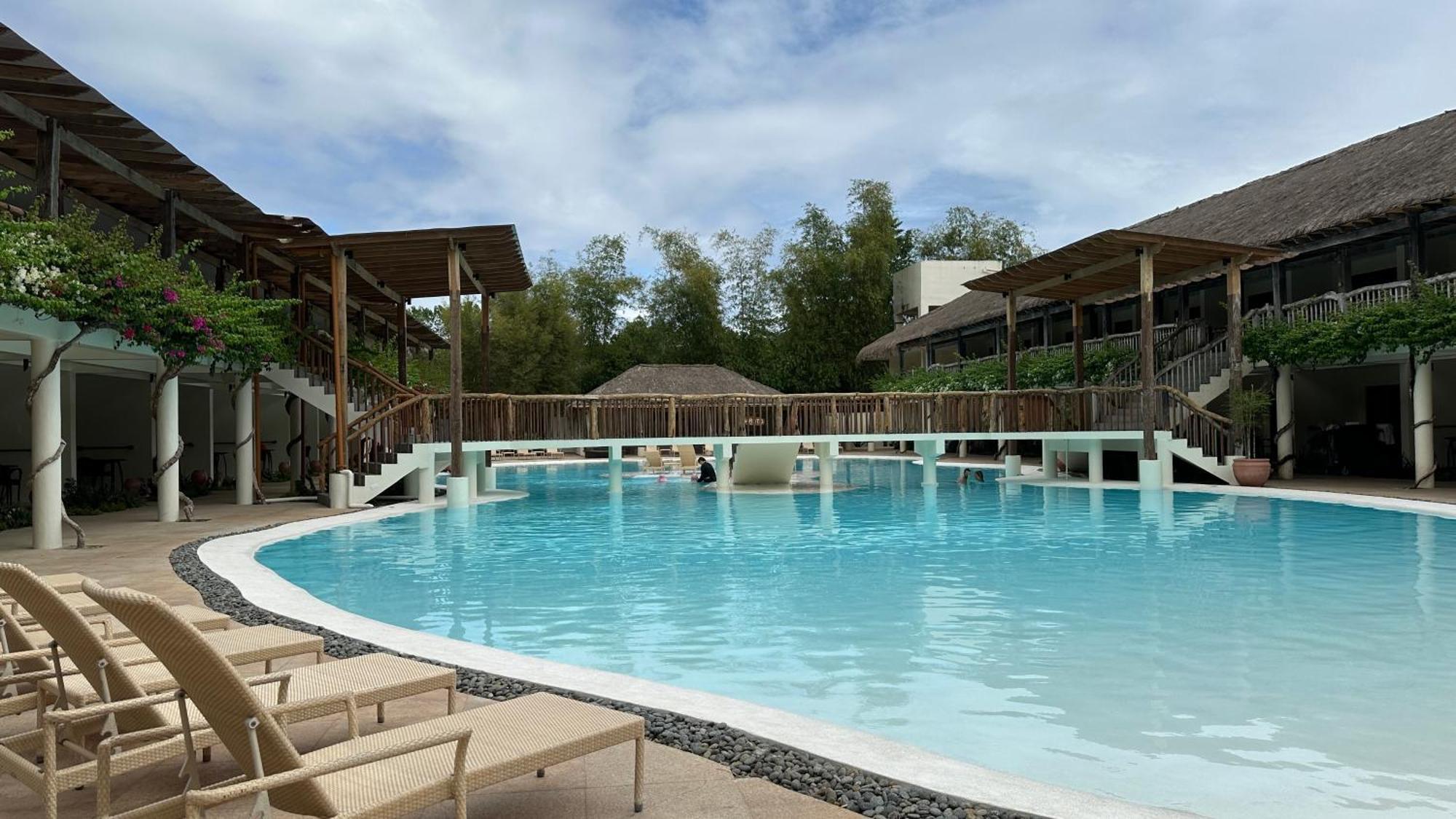 Bluewater Panglao Resort Екстер'єр фото
