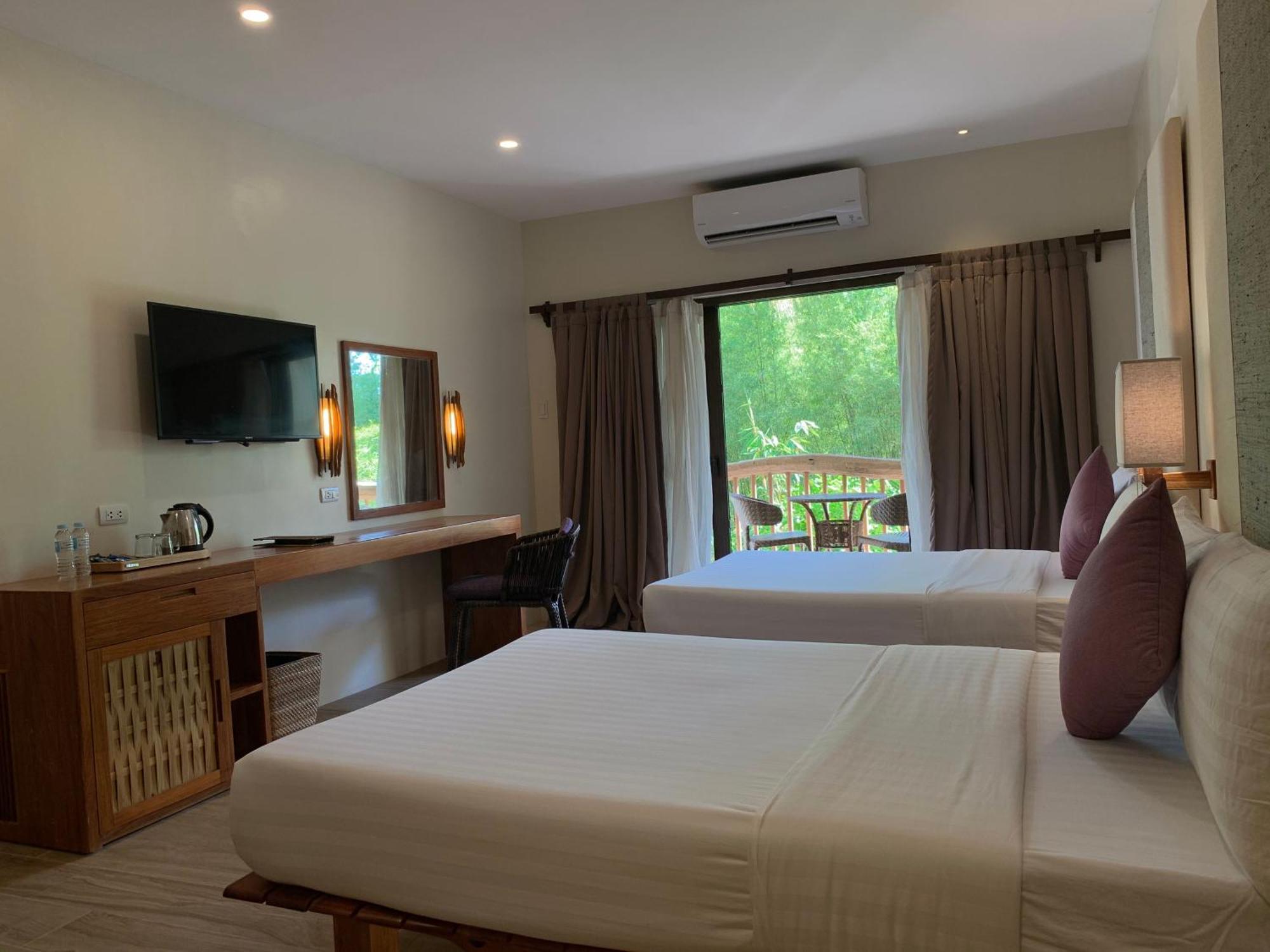 Bluewater Panglao Resort Екстер'єр фото