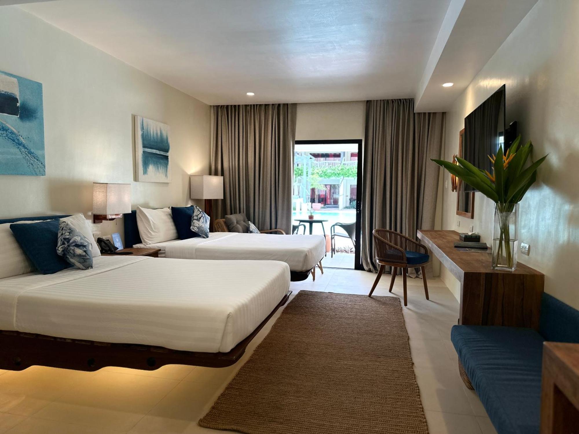 Bluewater Panglao Resort Екстер'єр фото