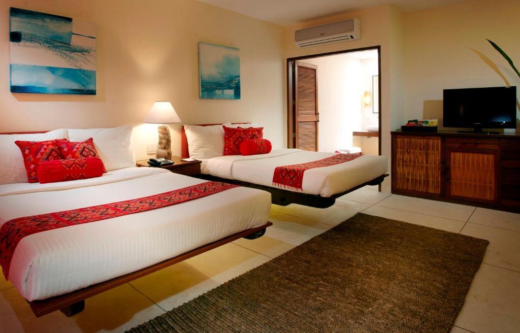 Bluewater Panglao Resort Номер фото